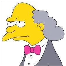 Comment s'appelle le professeur de musique de Lisa ?