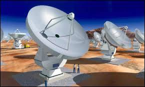 Mars : Le plus grand télescope du monde s'appelle ALMA. Il vient d'être inauguré en Amérique du Sud dans le désert...