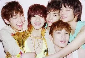 Qui a crit la chanson  Juliette  et une partie de  Up and down  ?