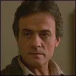 Quel rle joue Terry Kiser dans :  Vendredi 13, chapitre VII  ?