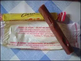 Comment appelle-t-on le caramel rectangulaire et long emball dans un papier jaune ?