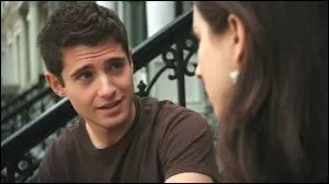 Avec qui Wren est-il sorti ?