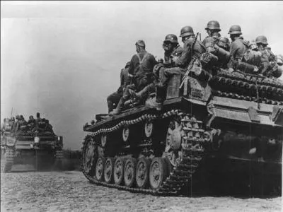 Sous quelle appellation l'invasion de l'U. R. S. S. par le IIIe Reich est-elle galement connue ?