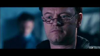 Comment meurt le docteur Ashford dans Rsident Evil Apocalypse ?