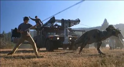 Ds que la seconde quipe d'expdition atterrit sur la terre ferme, elle dcide de se mettre en route. Que dcide-t-elle de faire ds le dploiement ralis ?