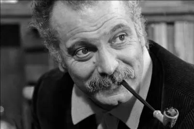 Laquelle de ces chansons fait partie de son rpertoire ?