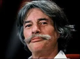 Retrouvez la chanson la plus connue de cet artiste :