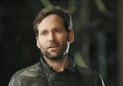 Et pour finir... qui est-il ?