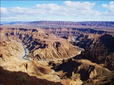 Où le Canyon de la Fish River, le deuxième plus long au monde avec ses 160 kilomètres, est-il localisé ?