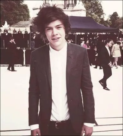 Que signifie le tatouage  G  de Harry ?