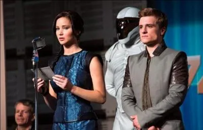 J'aime gouverner et je prpare mon coup depuis de nombreuses annes, je prfre Peeta... Je suis... ?