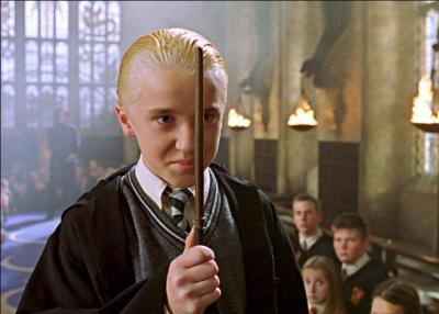 Ici , que dit Malfoy ?