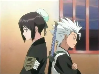 Qui est son amie d'enfance ? ( dans la srie et non le film)