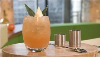 Quel est l'alcool principal dans une  Calypso  ?