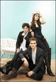 Qui dit :  Pourquoi est-ce que tu fais ton regard de vampire srieux ?   ?