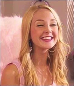 Saison 2 : au dbut de la saison, Ludmila promet de...