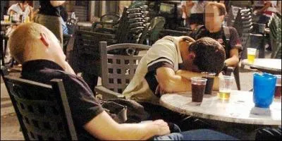 Terminez ce proverbe populaire : Rveillon bien arros ...