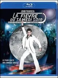 Dans  la fivre du samedi soir , Travolta incarne le rle de :