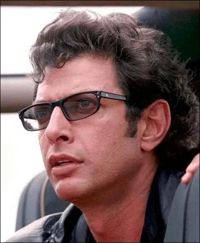 Une fois arriv sur l'le, toute l'quipe ralise un premier tour de l'le. En voyant les Brachiosaurus depuis le pick-up, que s'crit le Professeur Ian Malcom ?