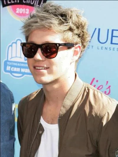 Comment s'appelle le frre de Niall ?