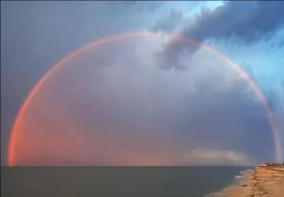  Je vous souhaite des rves  n'en plus finir, et l'envie furieuse d'en raliser quelques-uns.  