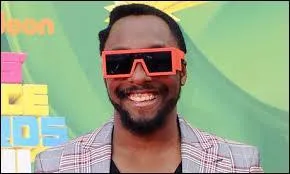 Qui a chant au ct de Will. I. AM ?