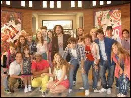 Comment s'appellent les deux meilleures amies de Violetta ?