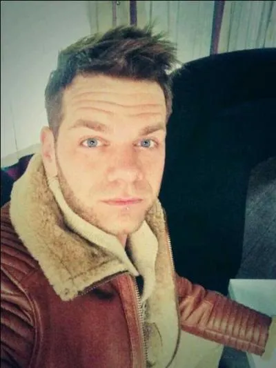 [DBUT 2014] Quelle tait l'mission tlvise dans laquelle on a pu apercevoir le chanteur en dernier ?