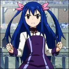 Qui est cette chasseuse de dragons clestes ?