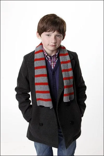 Comment s'appelle le fils d'Emma/de Regina ?