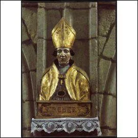 Le IIe millnaire de l're commune a commenc le ----- du calendrier grgorien et s'est achev le ----- de ce mme calendrier.