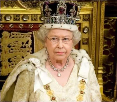 Voici la reine du Royaume-Uni ! Sur quelle colonie a t-elle gouvern parmi ces propositions ?