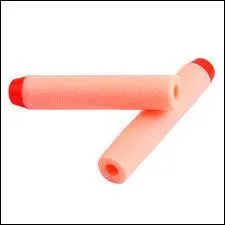 Qui aime jouer avec les flchettes Nerf ?