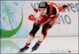 Le patinage de vitesse longue piste est une forme de patinage o les pratiquants tentent de parcourir une distance le plus rapidement possible avec des patins. Pour les grandes comptitions, quelle longueur la piste doit-elle mesurer ?