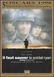 Il faut sauver le soldat Ryan - Lors de l'assaut allemand, on voit un soldat US vider son chargeur  travers la meurtrire du conducteur du char  Tigre . C'est invraisemblable car ...