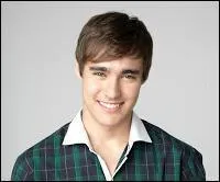 Quel est le vrai prnom de Len ?