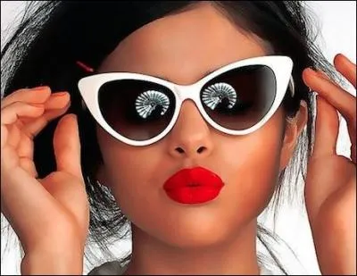 Elle a chant un tube avec Carly Rae Jepsen.