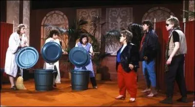 Les Inconnus, Chevallier / Laspalès, Mimie Mathy, Muriel Robin, Jean-Marie Bigard... Ils sont tous passés par une émission à la recherche de talents comiques animée par...