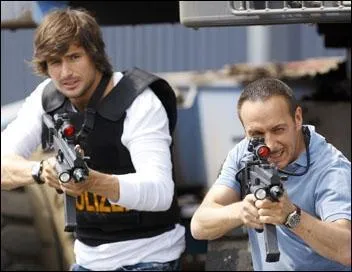 Dans cette srie, comment se nomme son partenaire ?