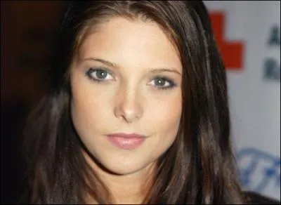 Quel rle joue Ashley Greene dans Twilight ?