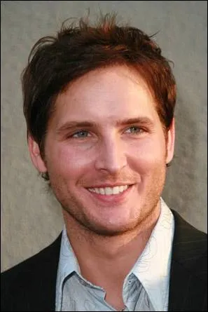 Quel rle joue Peter Facinelli dans Twilight ?