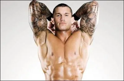 A quel ge a-t-il eu son premier tatouage ?