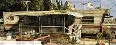 Lequel des personnages vit dans une caravane  Sandy Shores ?