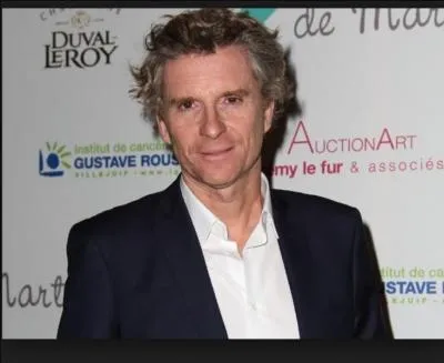 Quel est le nom de ce prsentateur ?