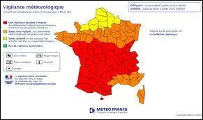 Le 27 Dcembre 1999, c'est au tour de la partie Sud  tre touche par une violent tempte. Celle-ci portait le nom de ...