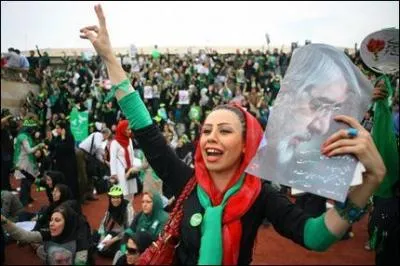 Quelle est la population approximative de l'Iran ?