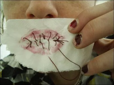 Je vais avoir des rsultats dignes d'Einstein, et pourtant je reste : -X