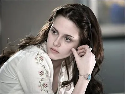 Quelle est la date d'anniversaire de Bella ?