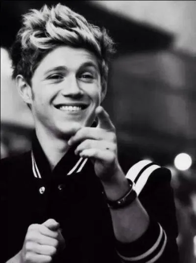 Il a dj chant  What Makes You Beautiful  en ...