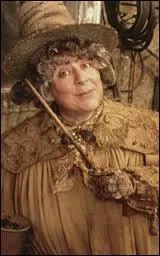 Ah ! Voici la prfre de Neville, comment s'appelle-t-elle ?